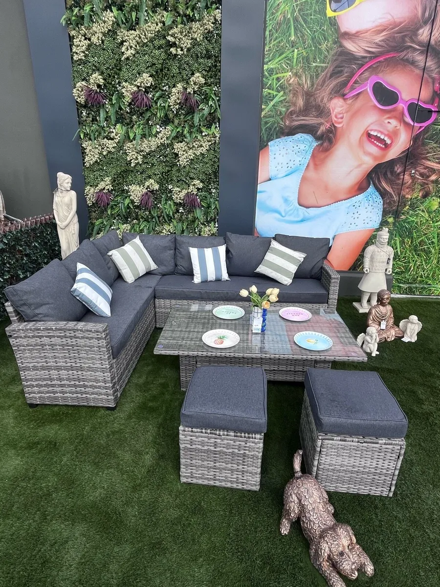 8 Seater Rattan Dining Set with Rising Table - Image 1