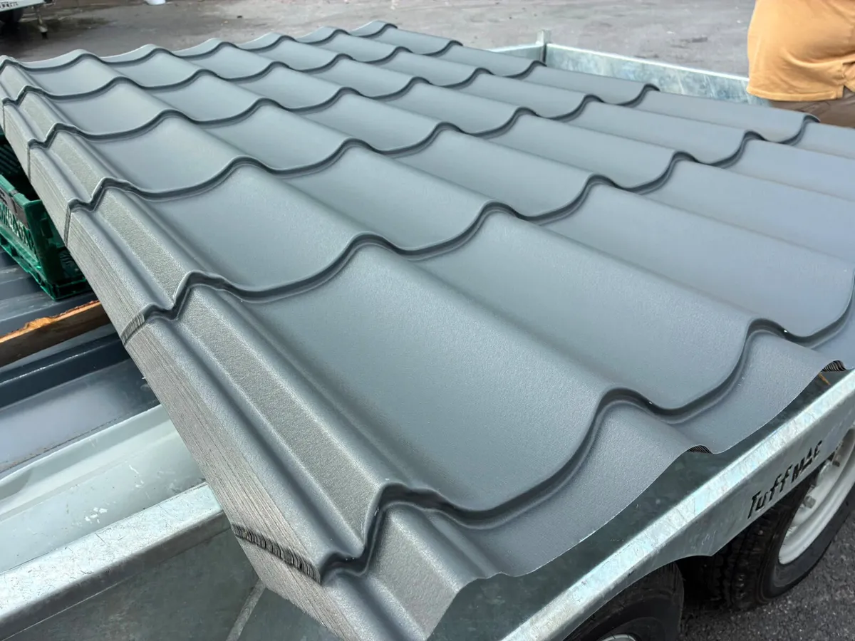 100 new tile in effect cladding sheets €2950 - Image 4