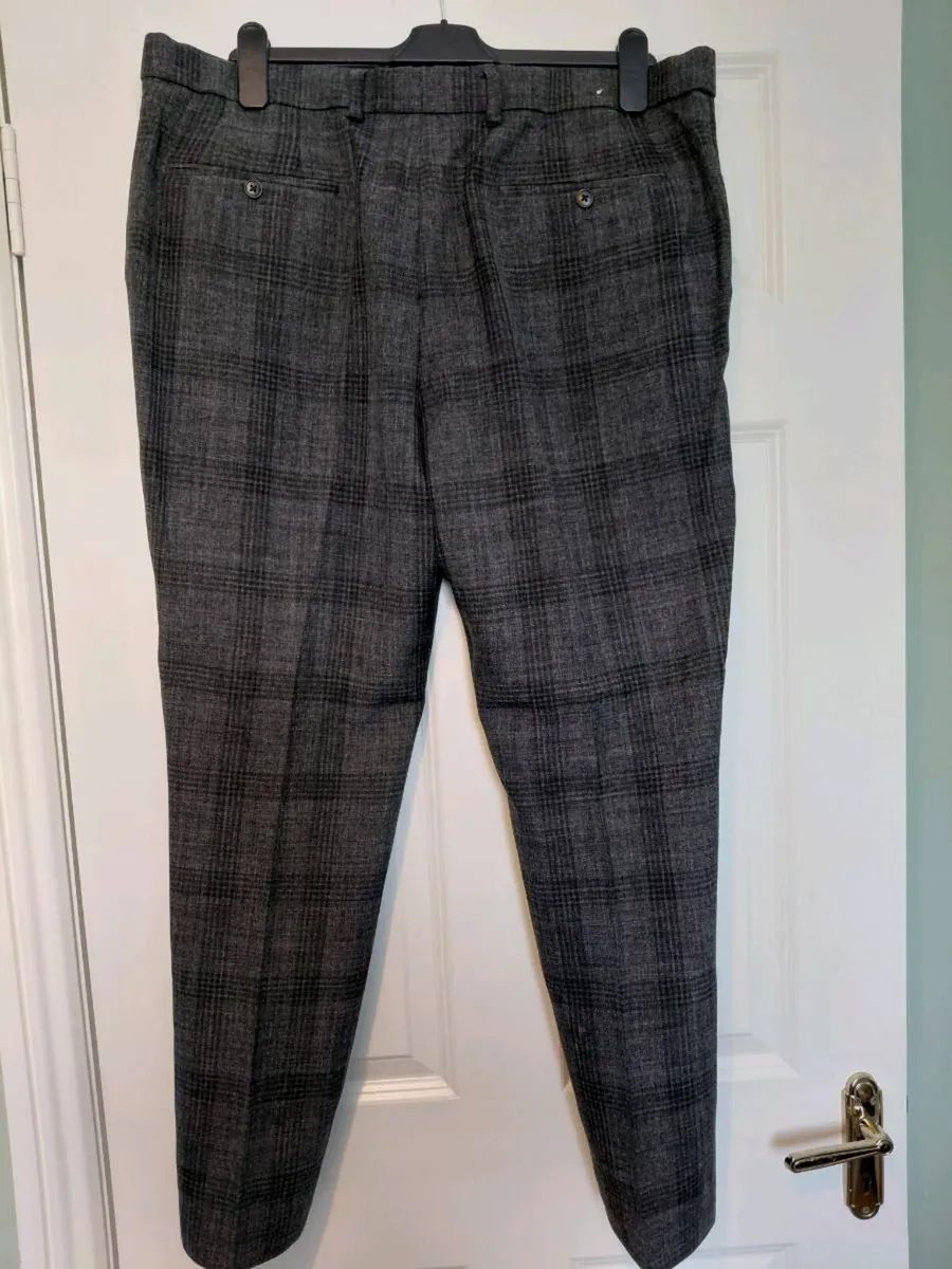 Mens Next trousers - Image 3