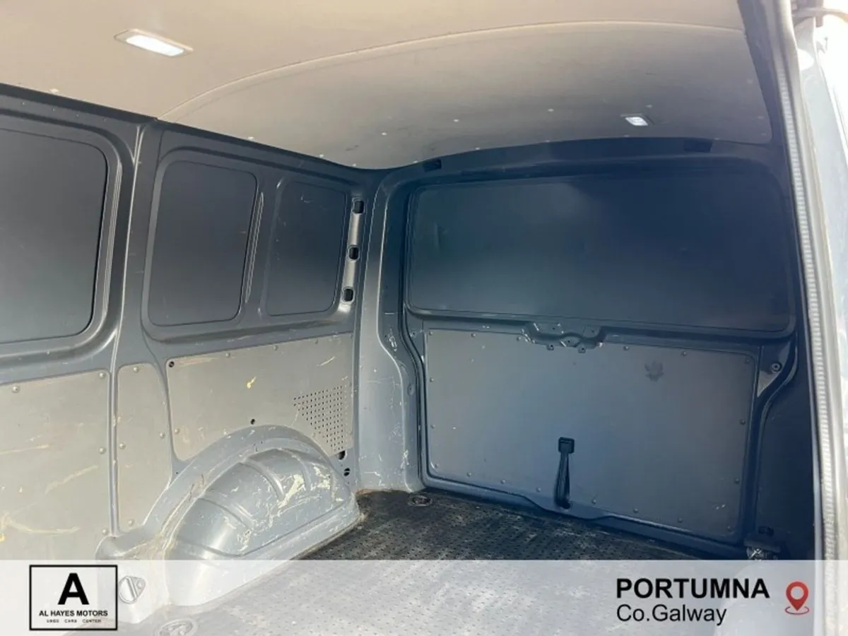 Volkswagen Transporter T6 30 PVS TDI 150BHP 4MOTIO - Image 4