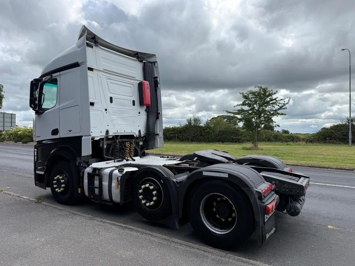 Mercedes-Benz Actros 2014 - Image 4