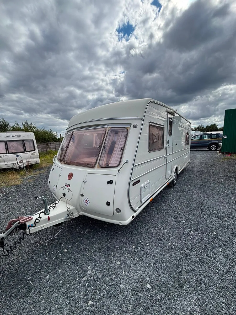 ! RARE ! Vanmaster 4 Berth Fixed Bed Caravan - Image 1