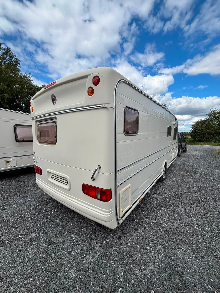 ! RARE ! Vanmaster 4 Berth Fixed Bed Caravan - Image 3