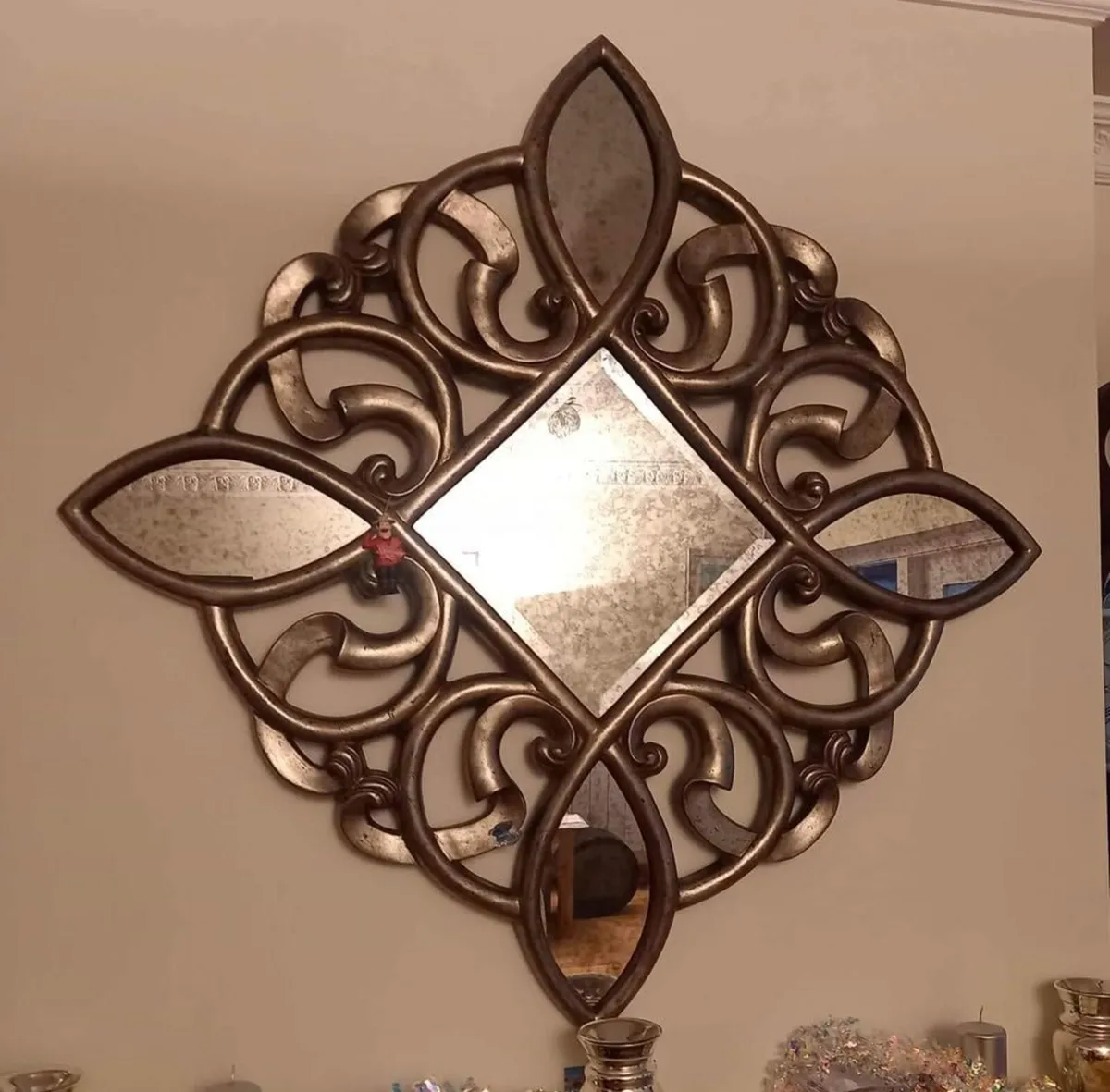 Mirror - Image 1