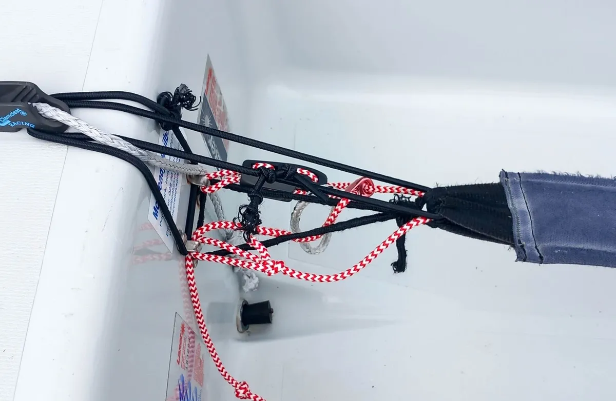 Laser ILCA sailing dinghy - Image 3