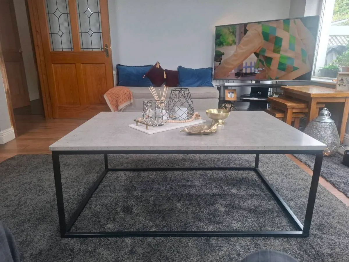 Coffee Table & Pine Nest of Tables - Image 3