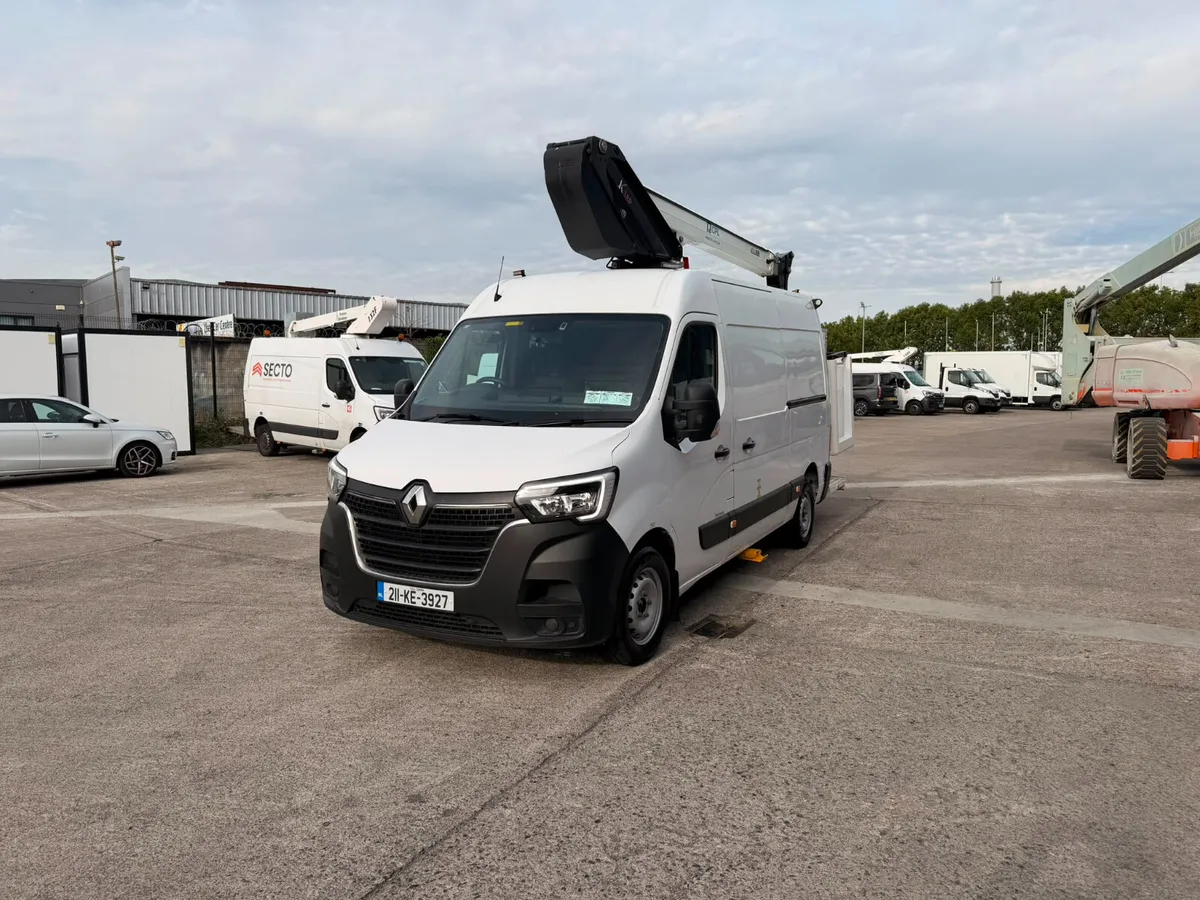 Renault Master 2021 - Image 1
