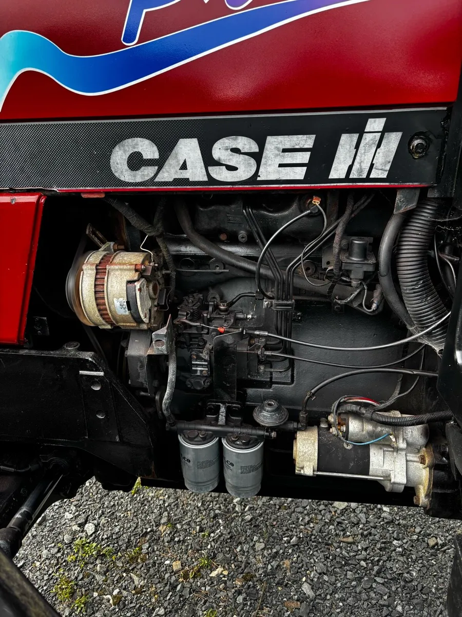 Case 4240xl - Image 2