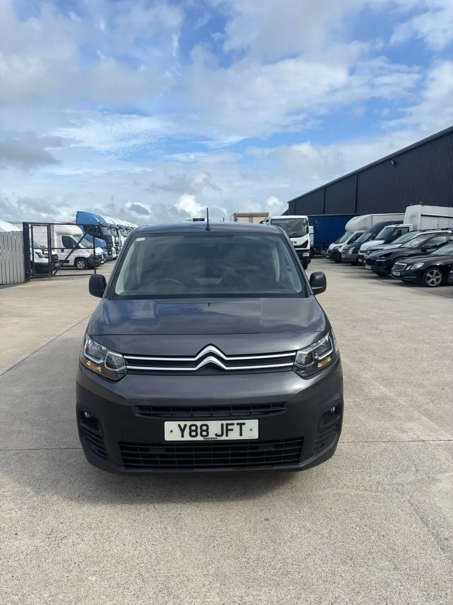 December 2020 Citroen Berlingo 650 Enterprise 1.5d - Image 2
