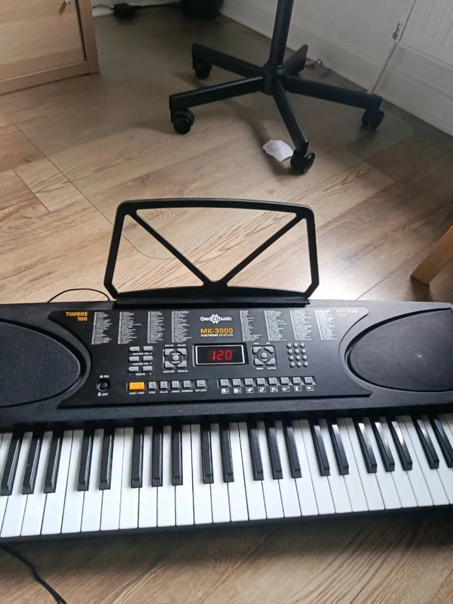 Wired Electric Piano - Image 4