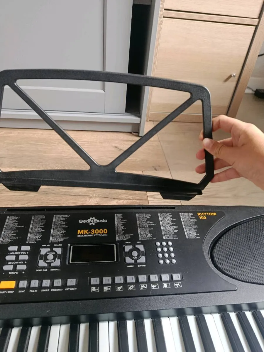 Wired Electric Piano - Image 2