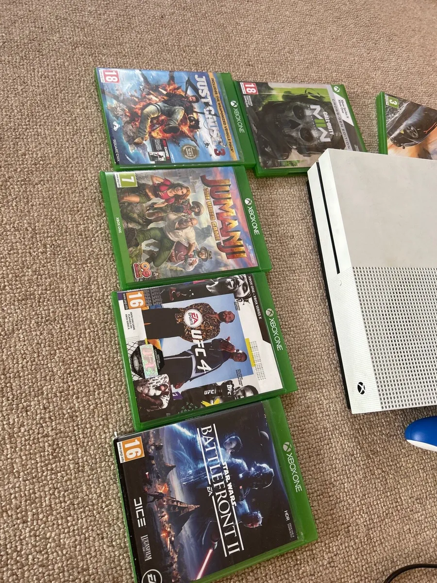 white Xbox One S 500GB - Image 2