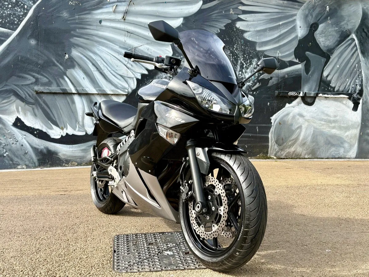 Kawasaki ER6F - Image 1