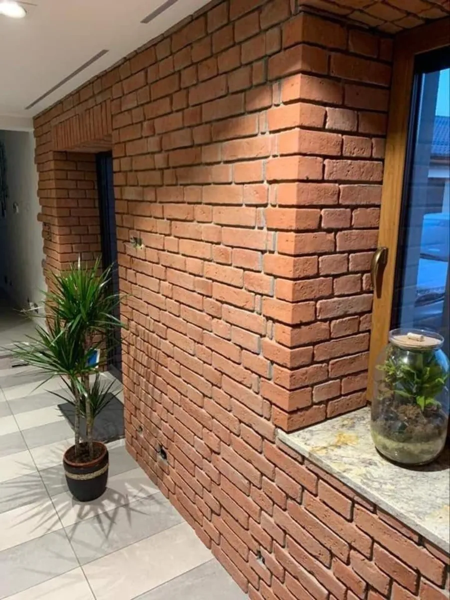 Monsanto Red Brick Tiles With Grey Joint - Image 1