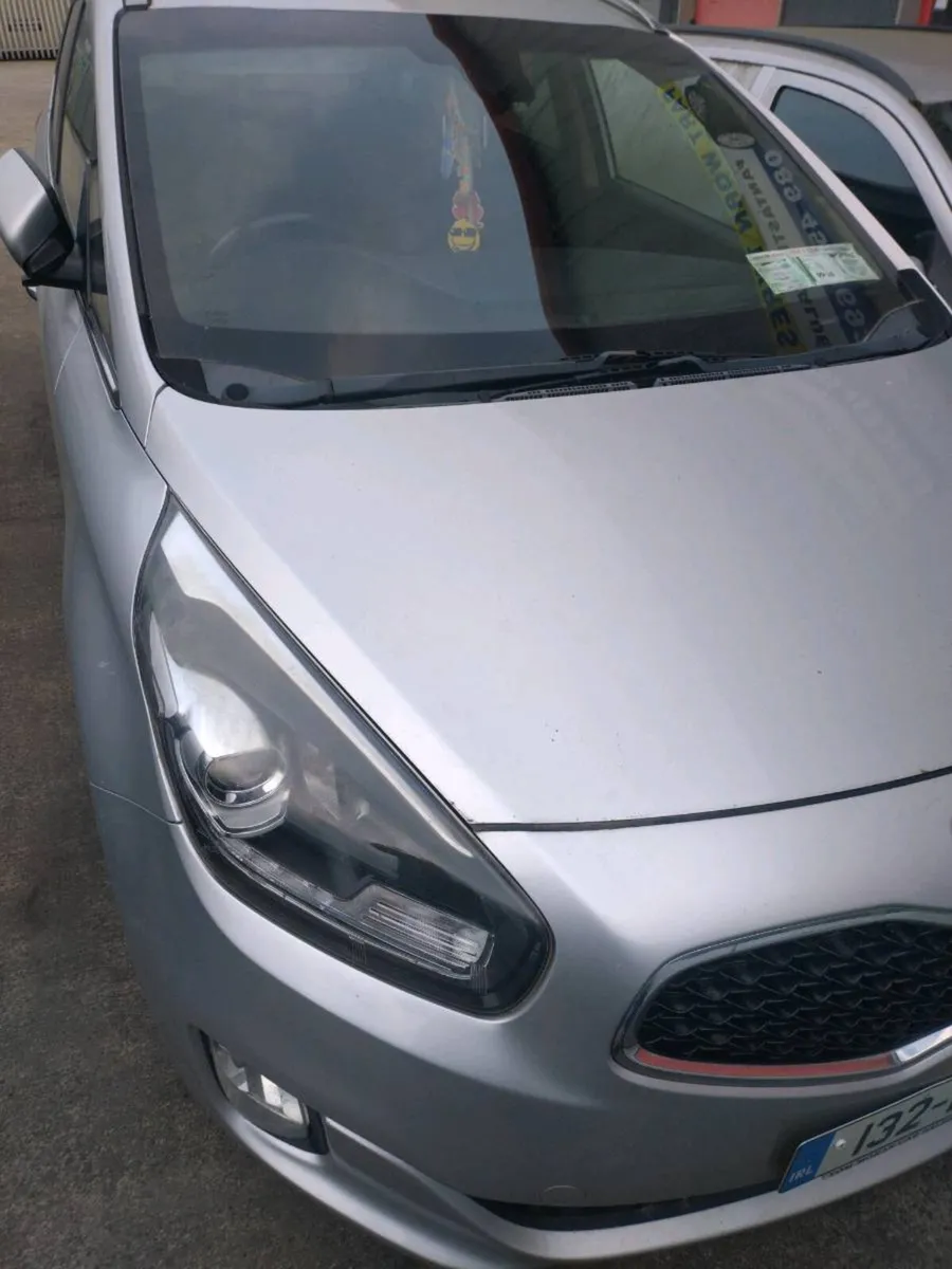 2013 Kia Carens 1.7 crdi all parts - Image 2