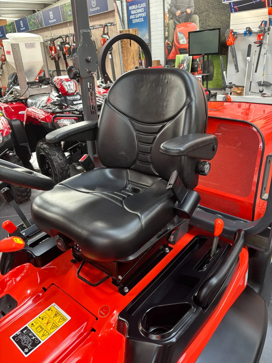 New Kubota F391 Out Front Lawnmower - Image 3
