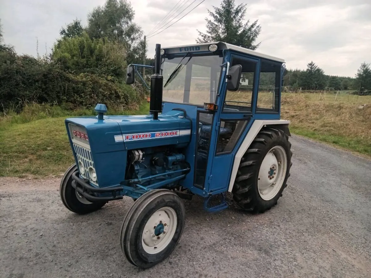 Ford 2000 - Image 1