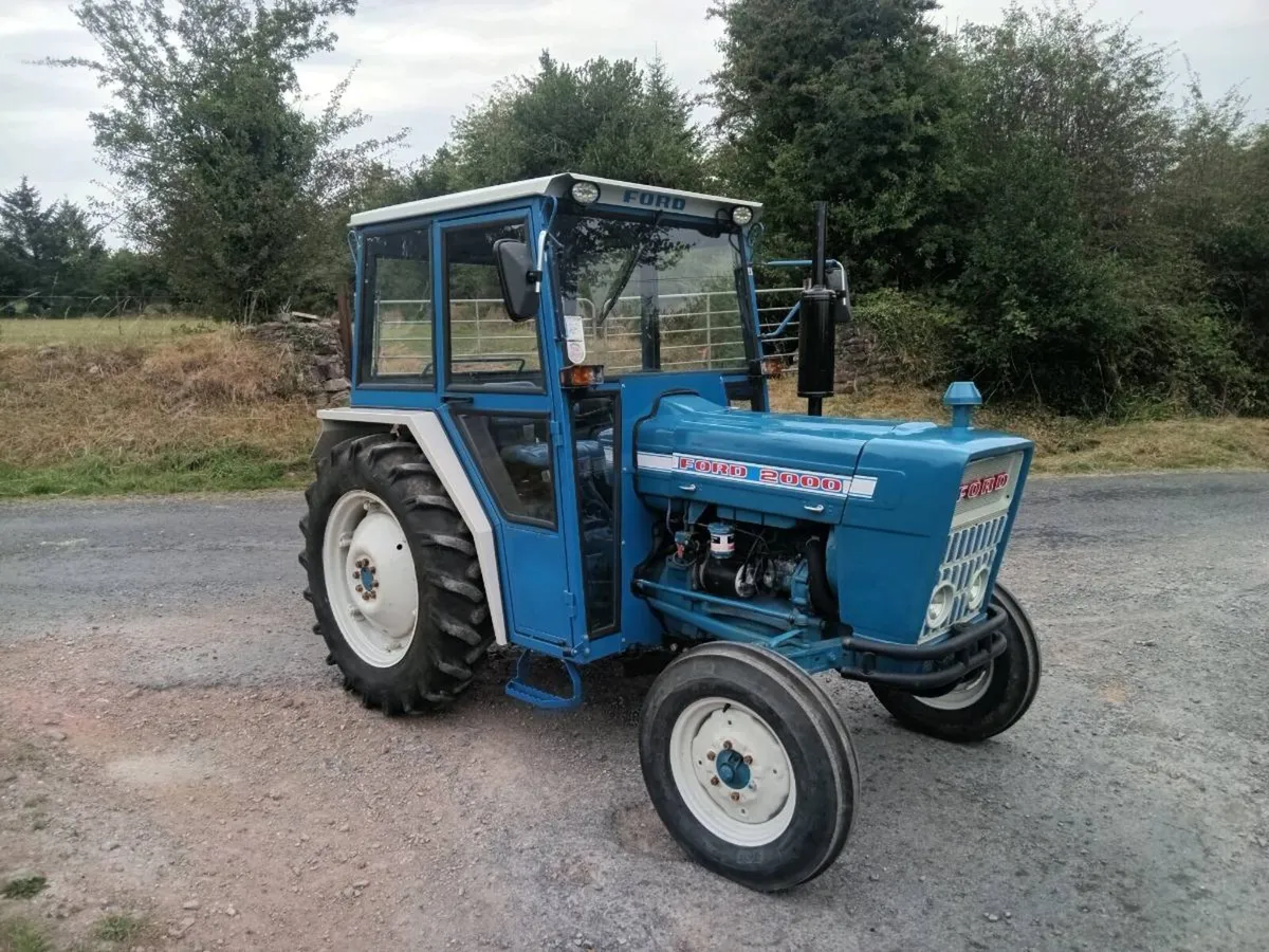 Ford 2000 - Image 2