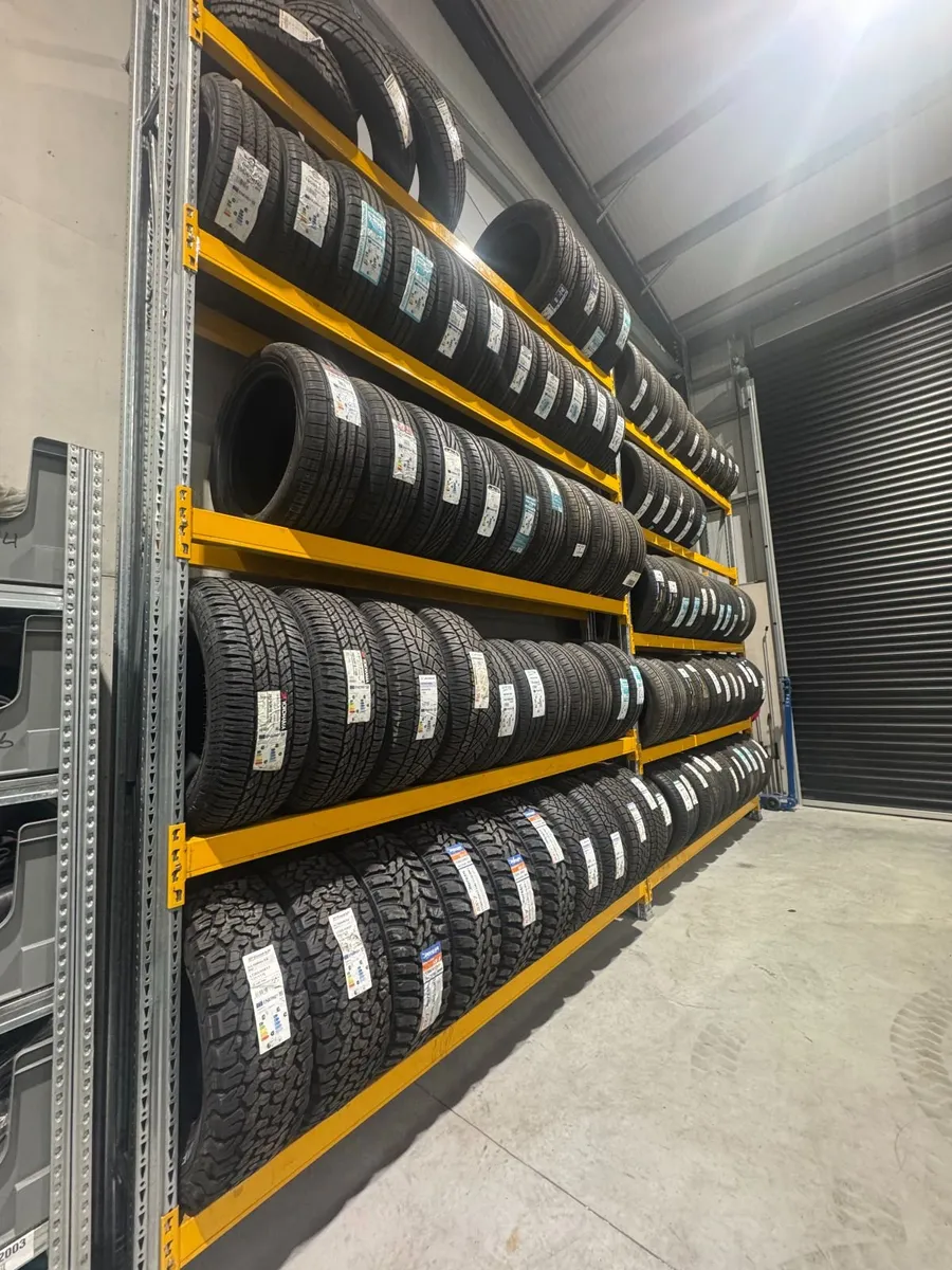 Tyre pallet racking - Image 1