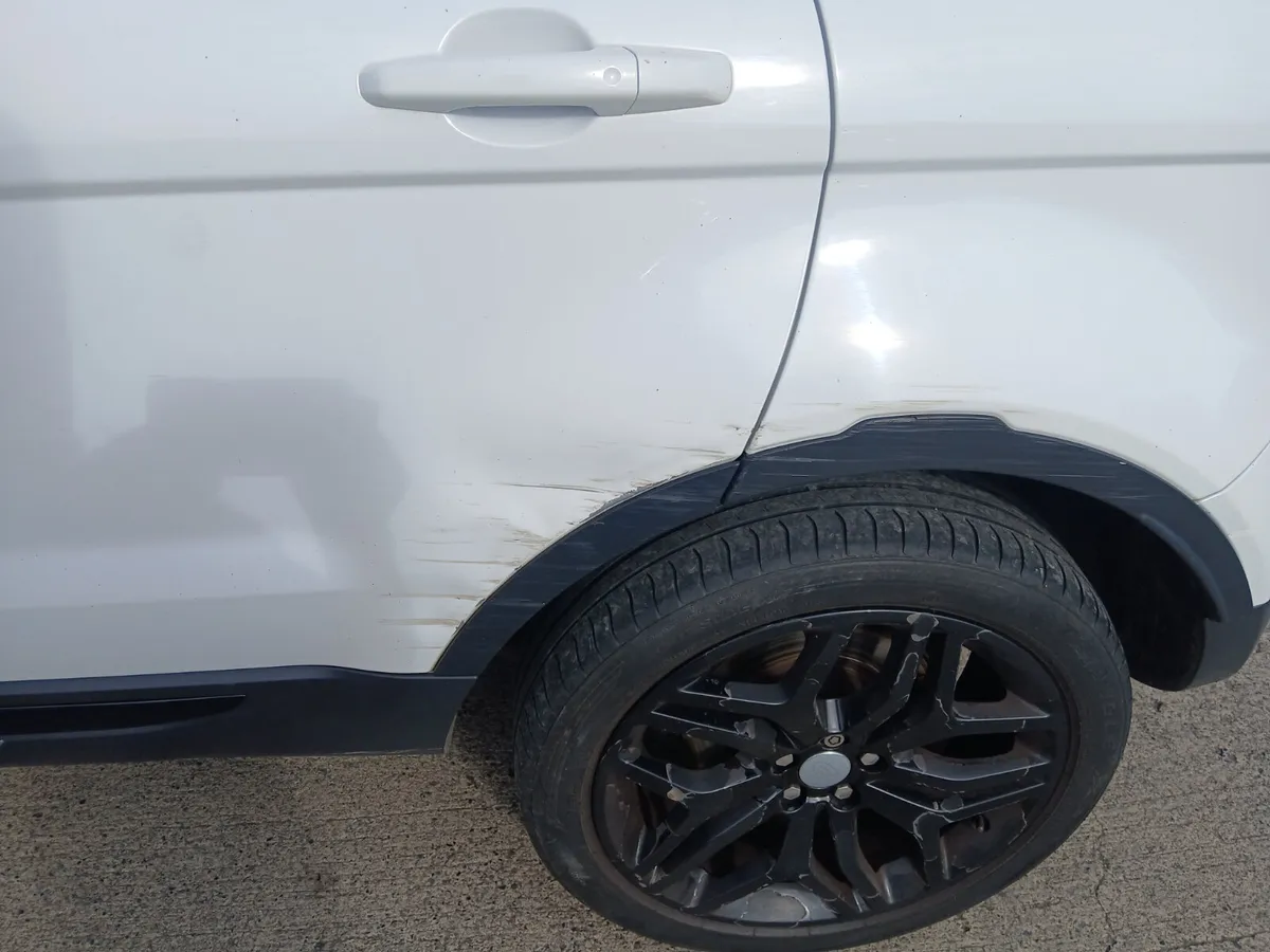 2016 (162) Land rover Evoque diesel - Image 3