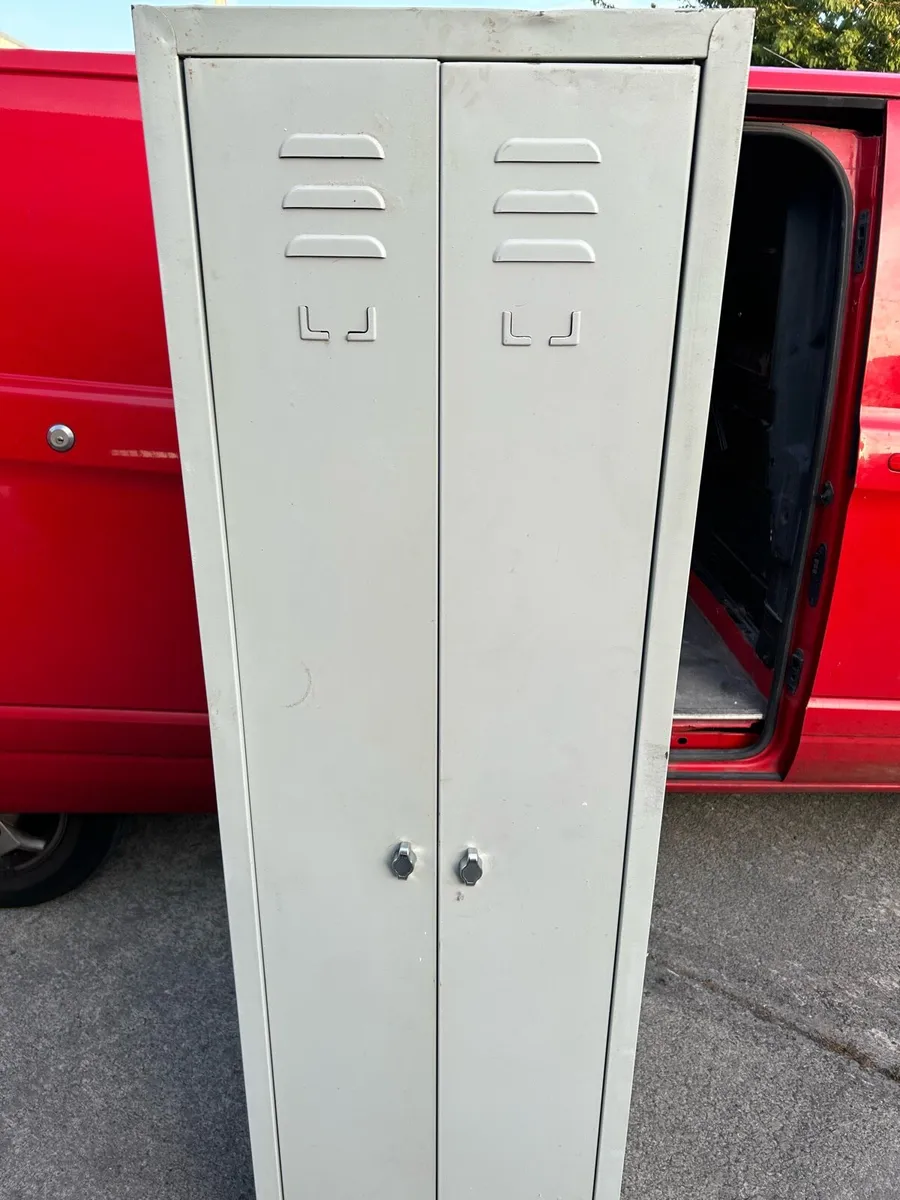 Lockers - Image 1