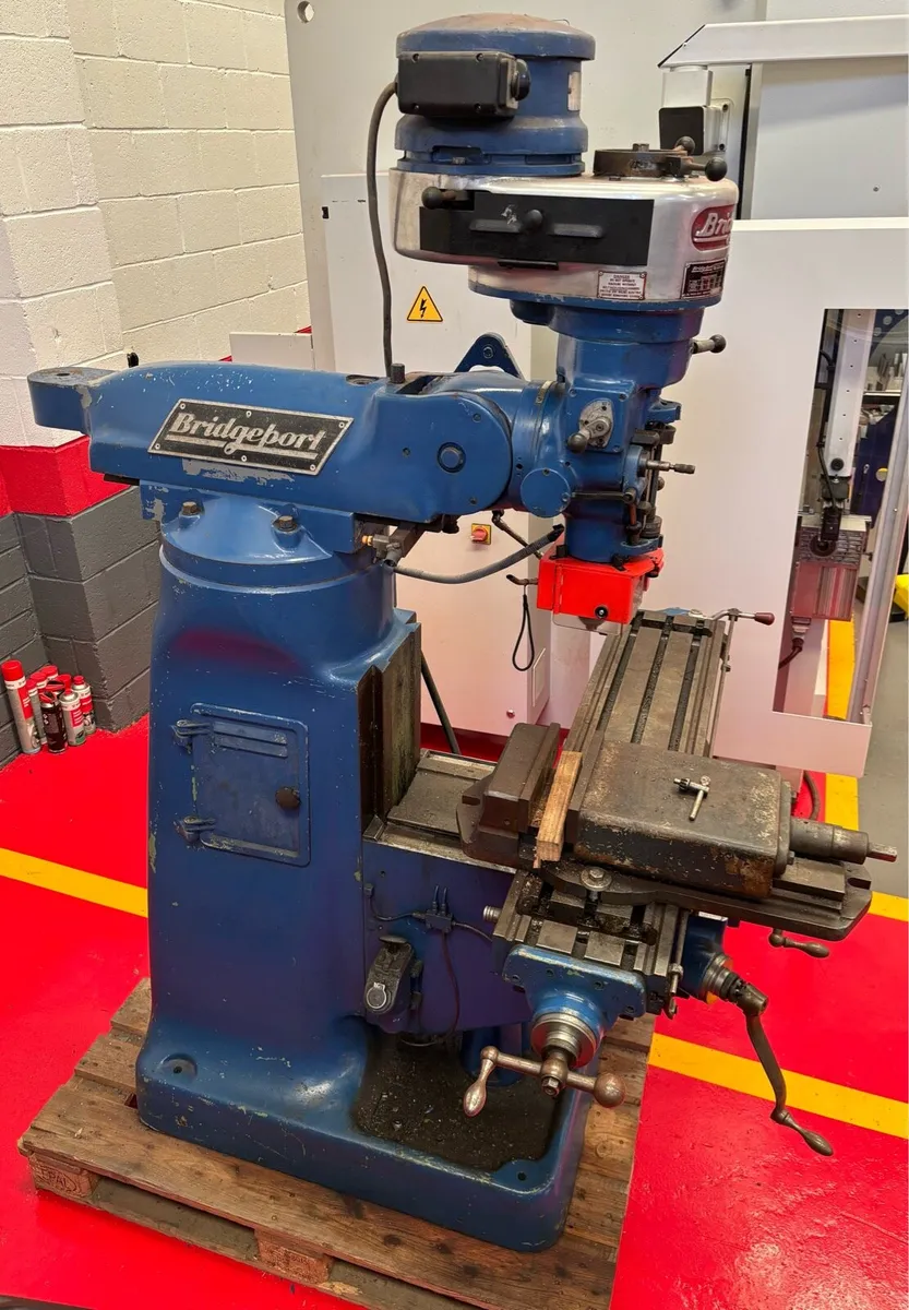 Bridgeport milling machine - Image 1