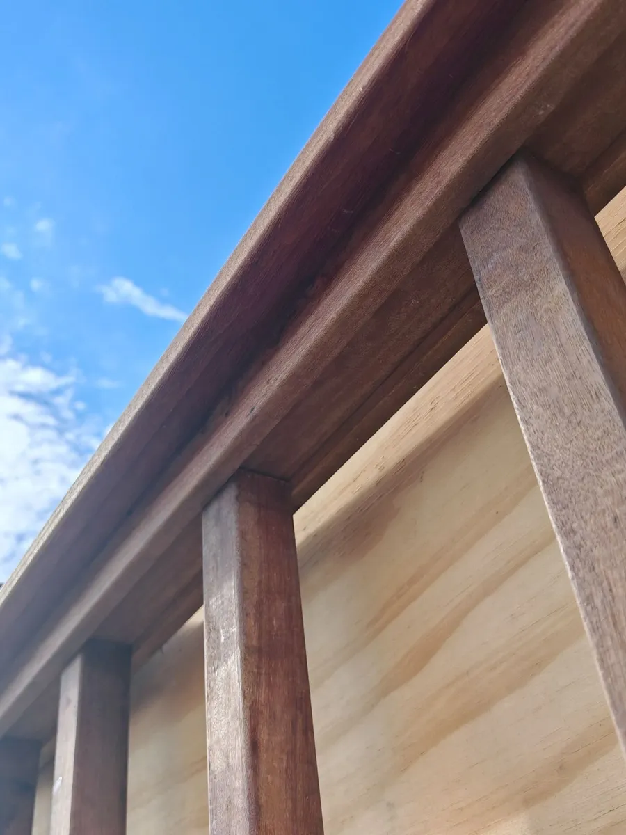 Job lot decking - Image 1