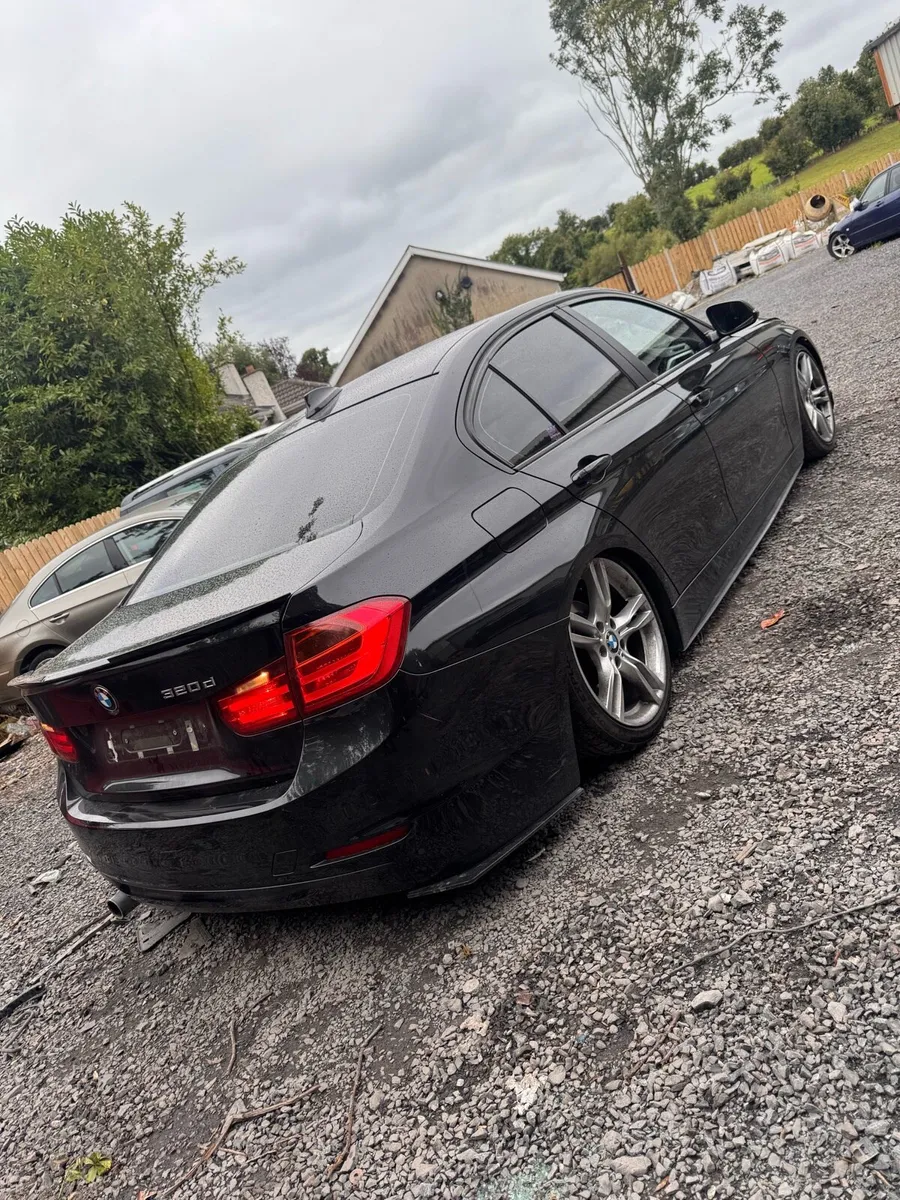 2013 BMW 320D F30 - Image 3
