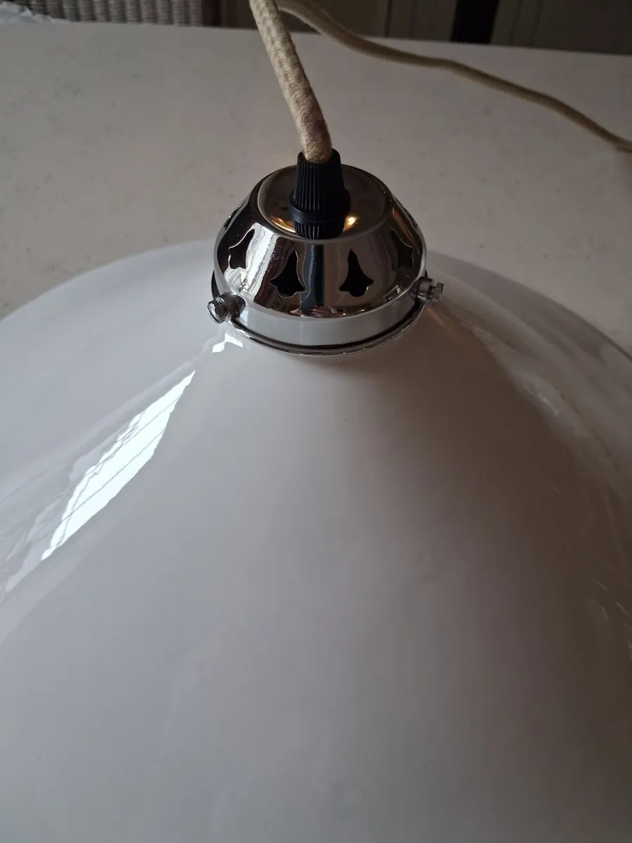 Rise and fall pendant lamp - Image 3