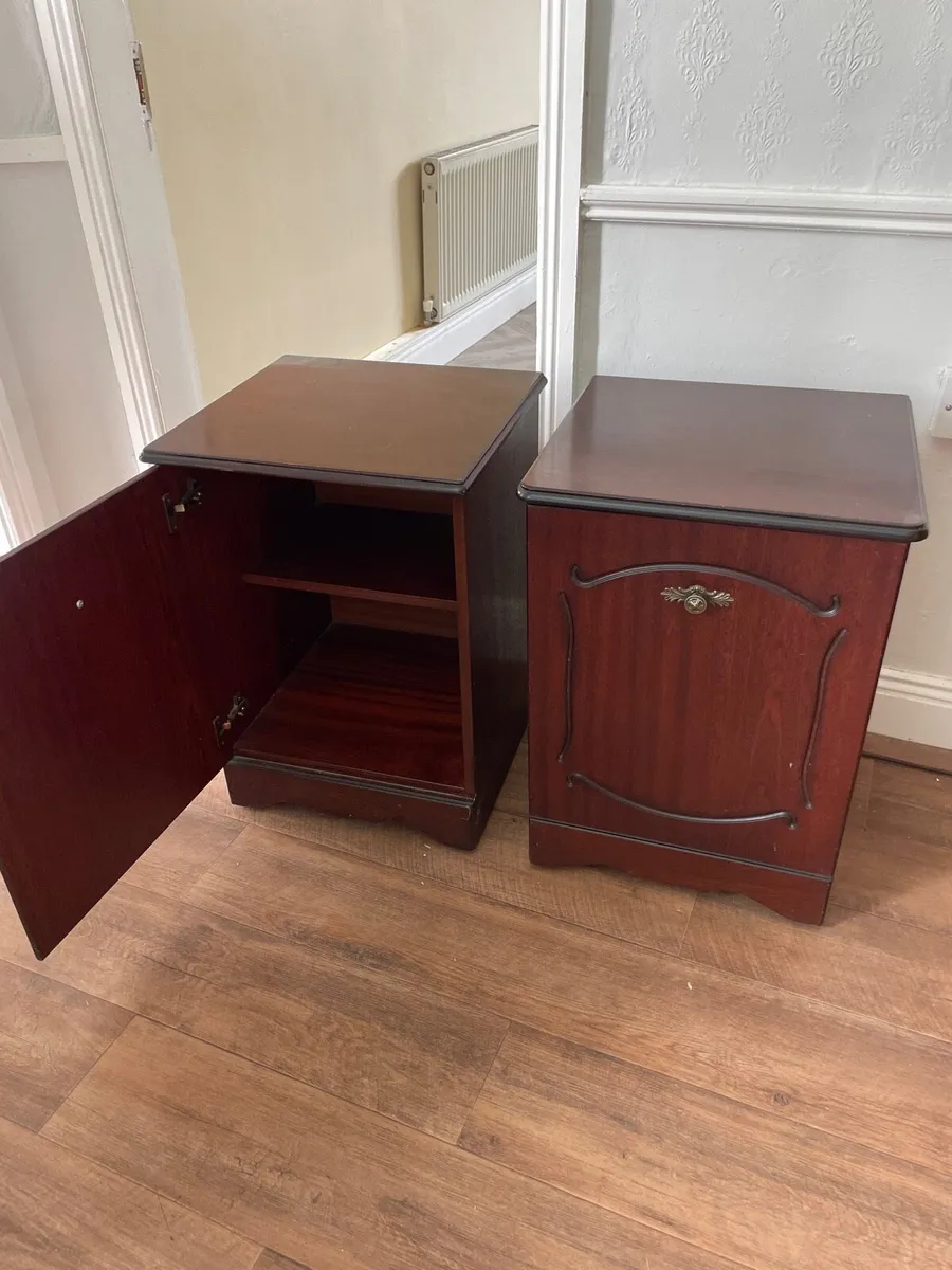 Bedside locker - Image 1