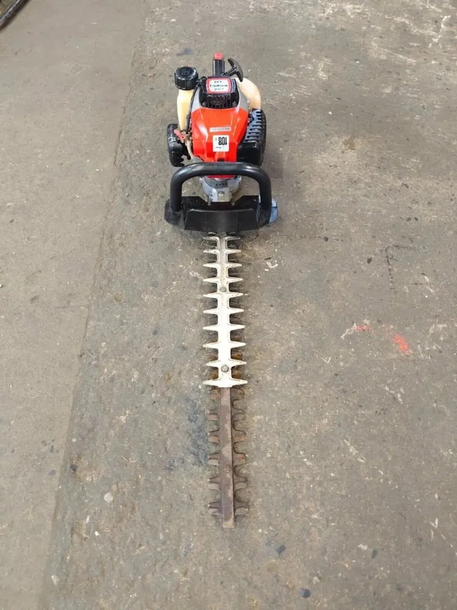 FUJI ROBIN HT221 PETROL HEDGECUTTER - FOR SALE - Image 3
