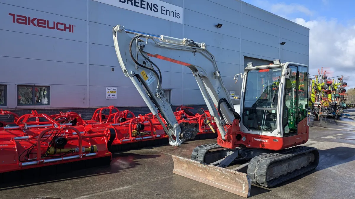 TAKEUCHI TB260 - 2017 - Image 2