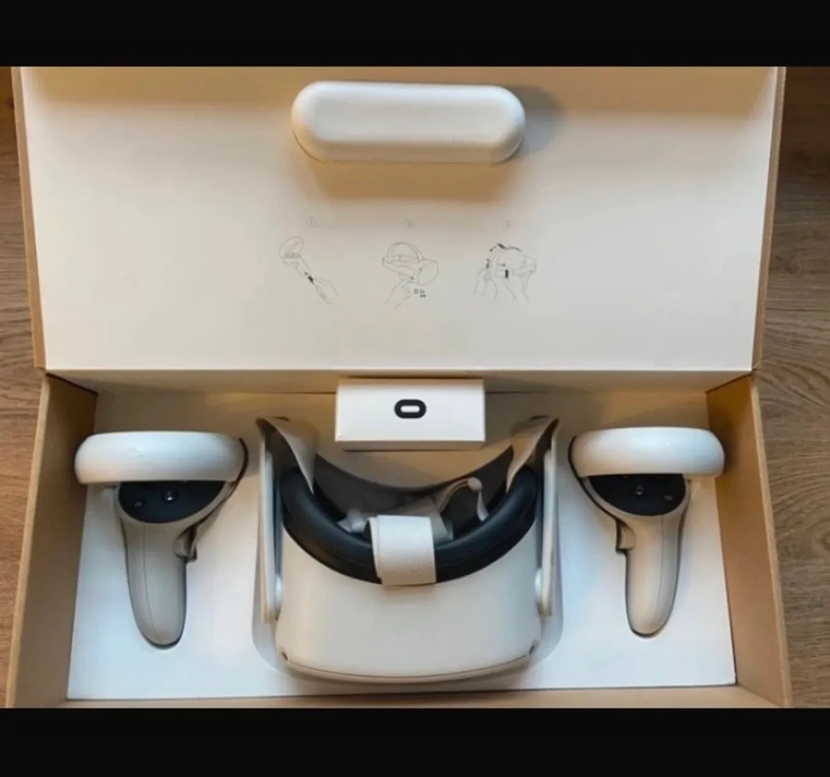 Oculus Quest 2 VR Headset – Like New – Boxed - Image 1