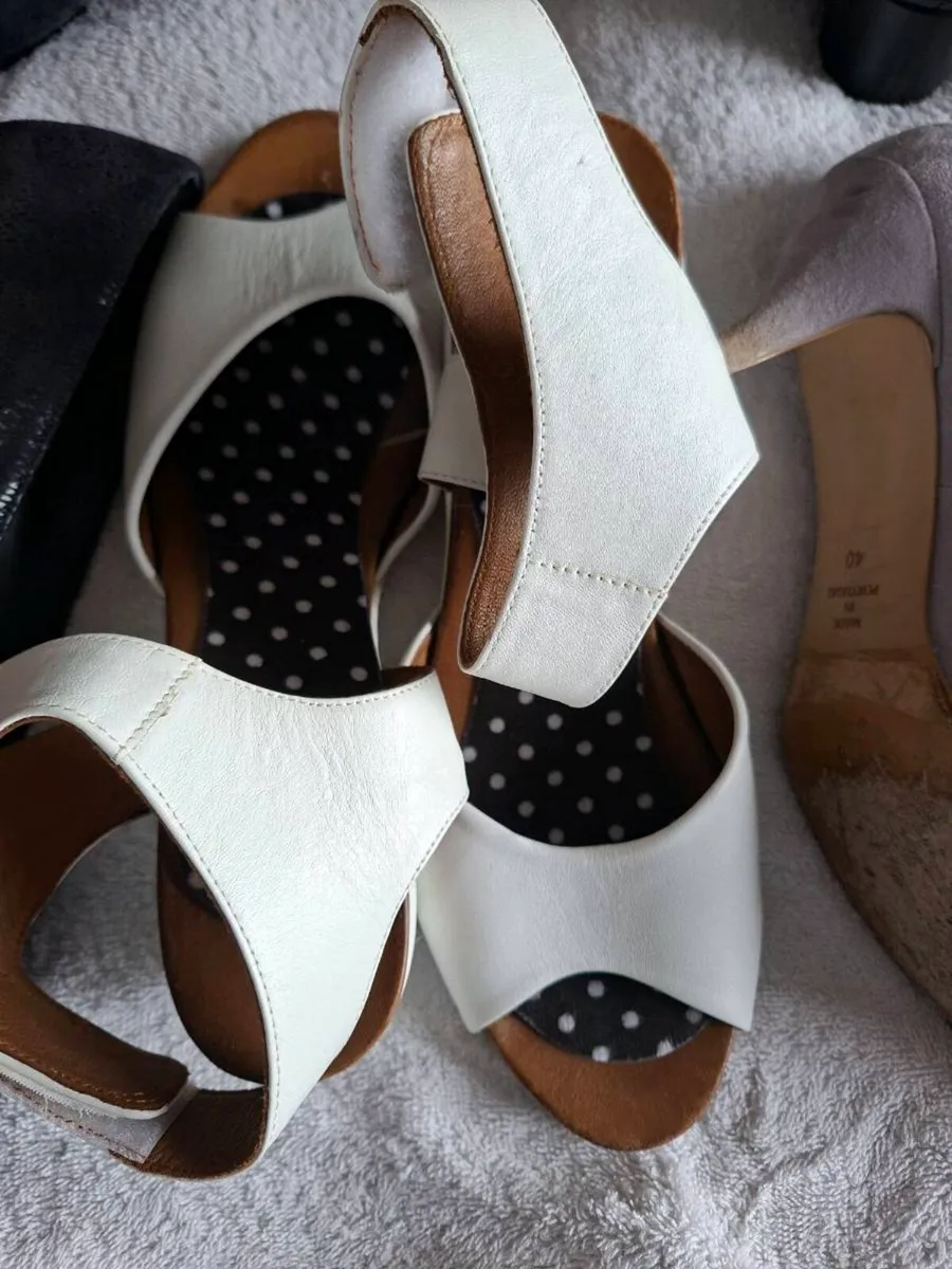 Shoes - Image 4