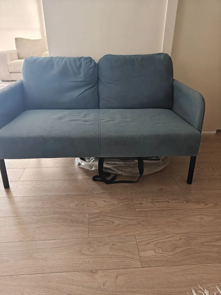 Couch - Image 2