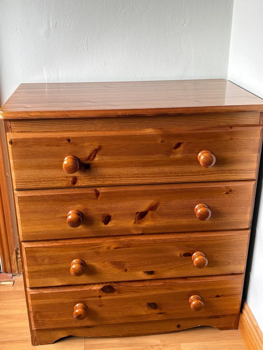Chest of drawers - Image 1