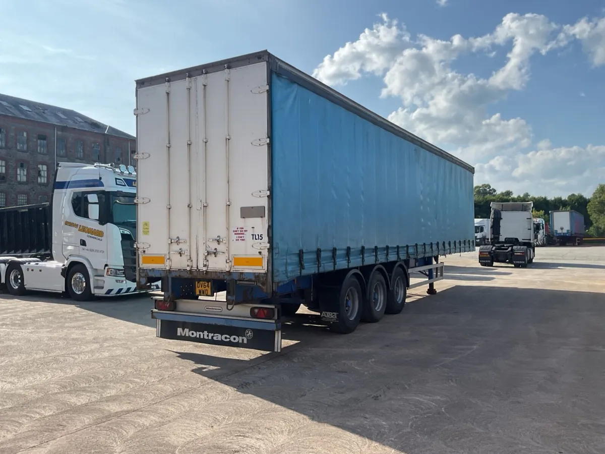 2011 Montracon Curtainsider - Image 4