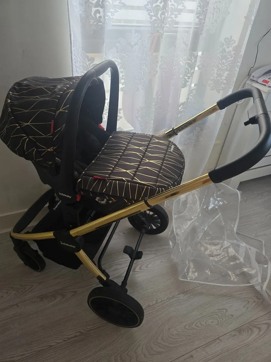 Baby Carseat Buggy Stroller - Image 1