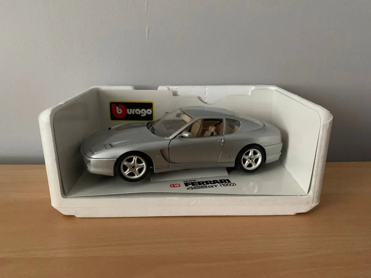 1992 Ferrari 456GT 1/18 Burago Model Car - Image 4