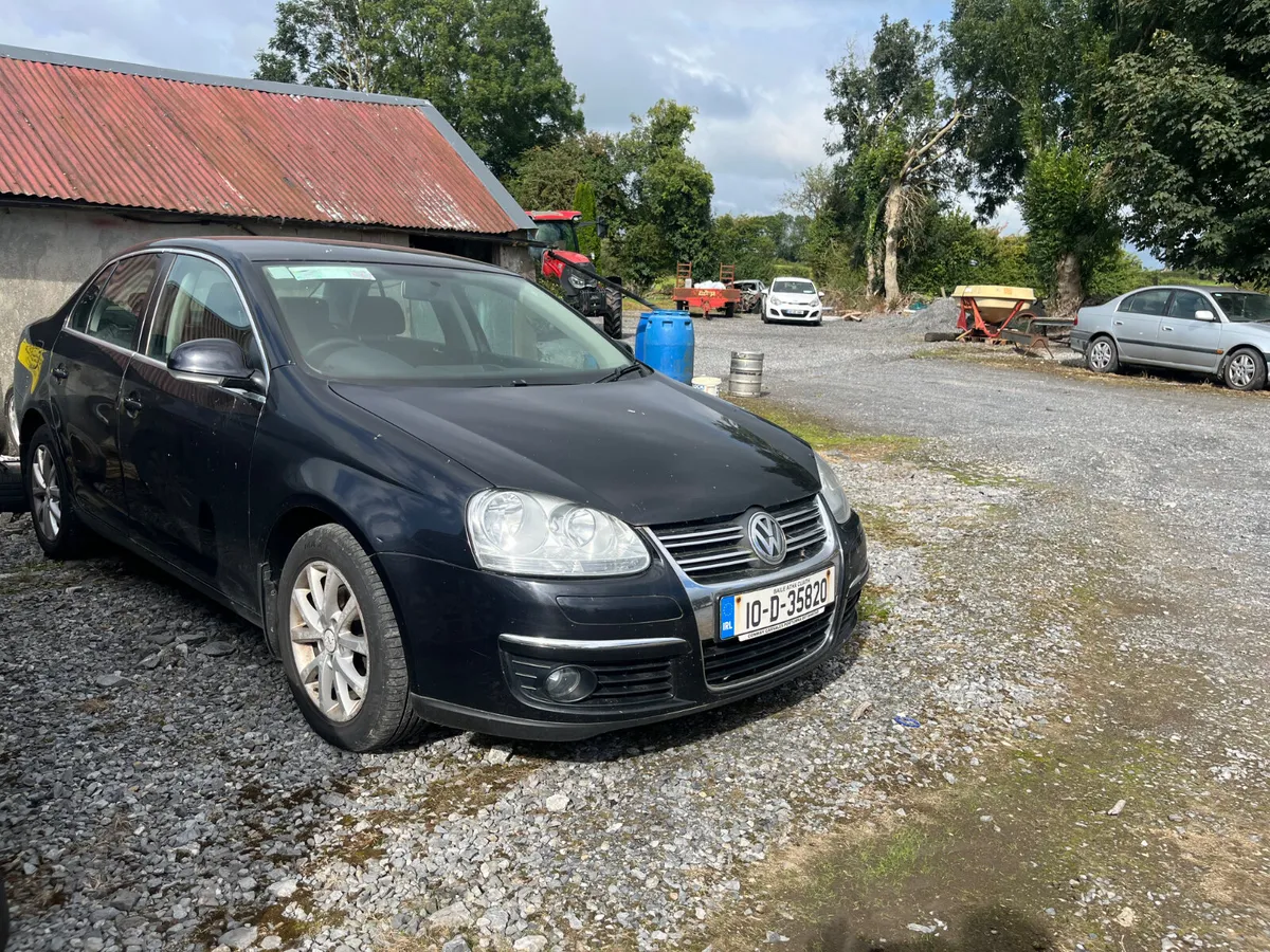 2010 Volkswagen jetta 1.6 tdi - Image 3