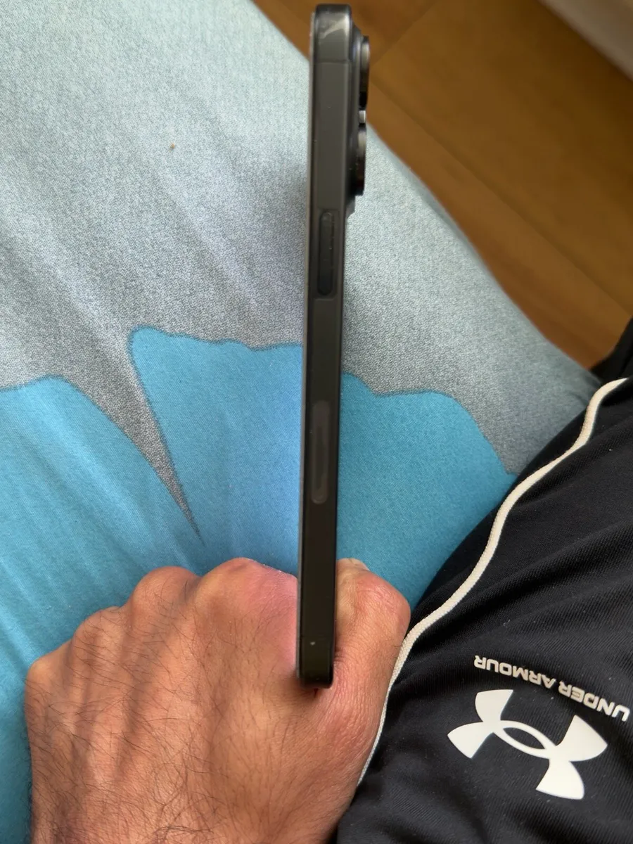 iPhone 15 pro max 256 GB - Image 3