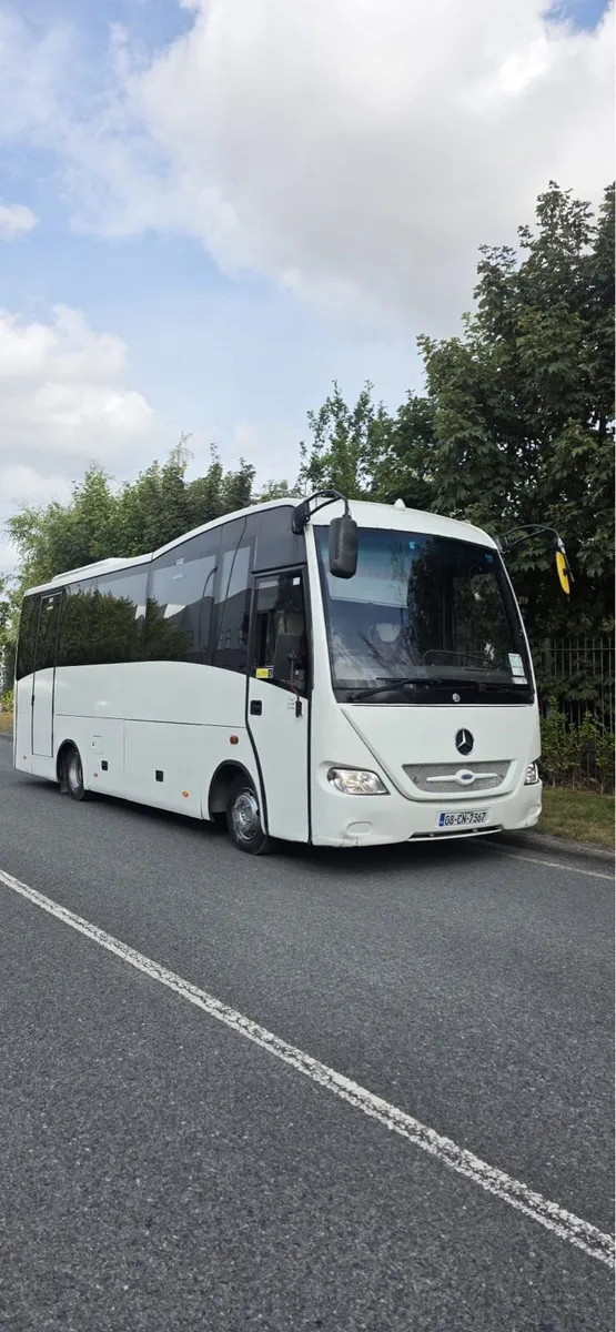 2008 Mercedes sit car 33 seater - Image 1