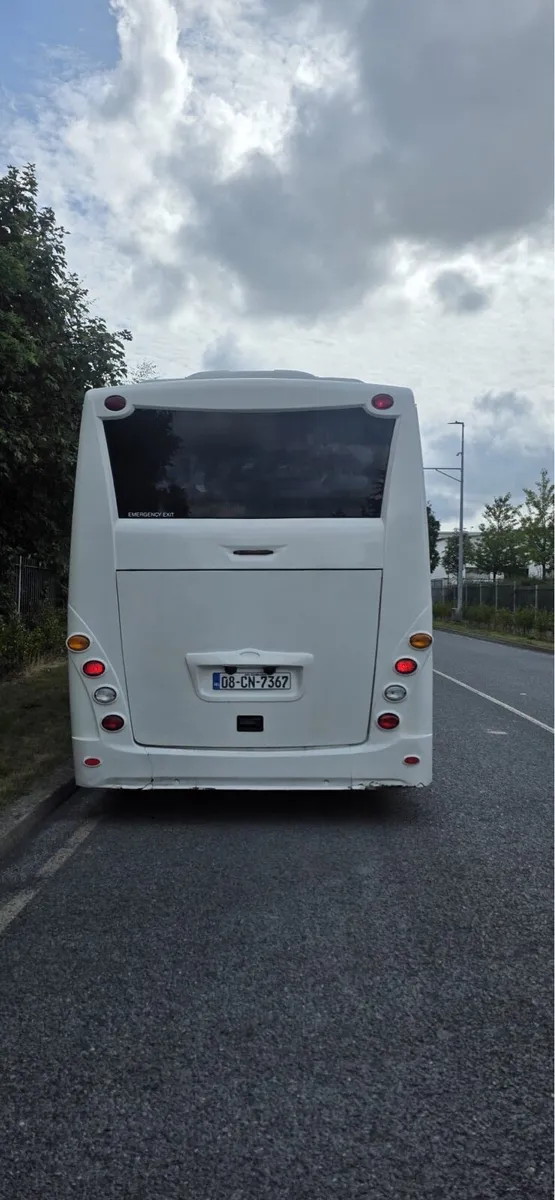 2008 Mercedes sit car 33 seater - Image 2