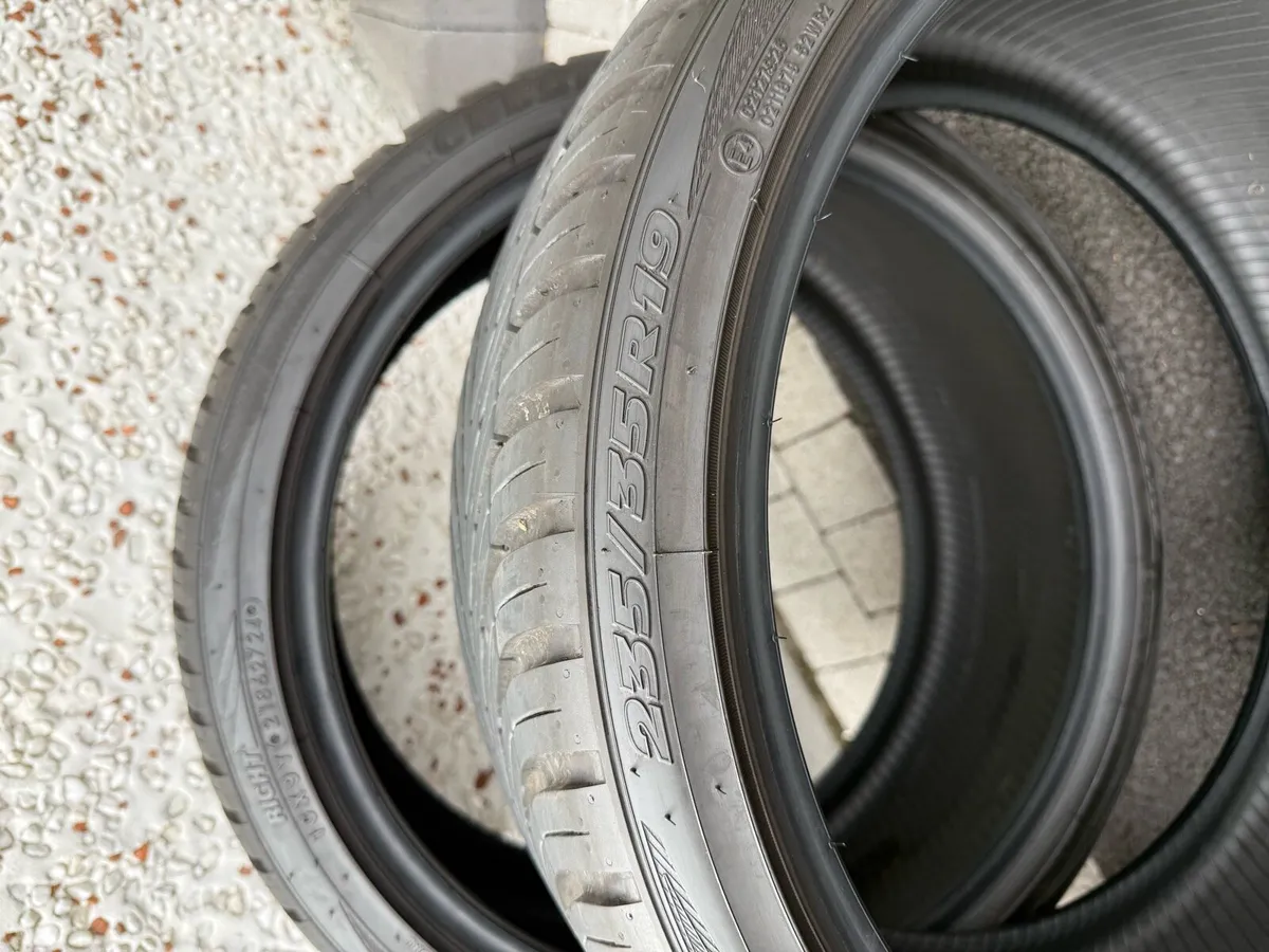 Toyo tyres All season - Image 2