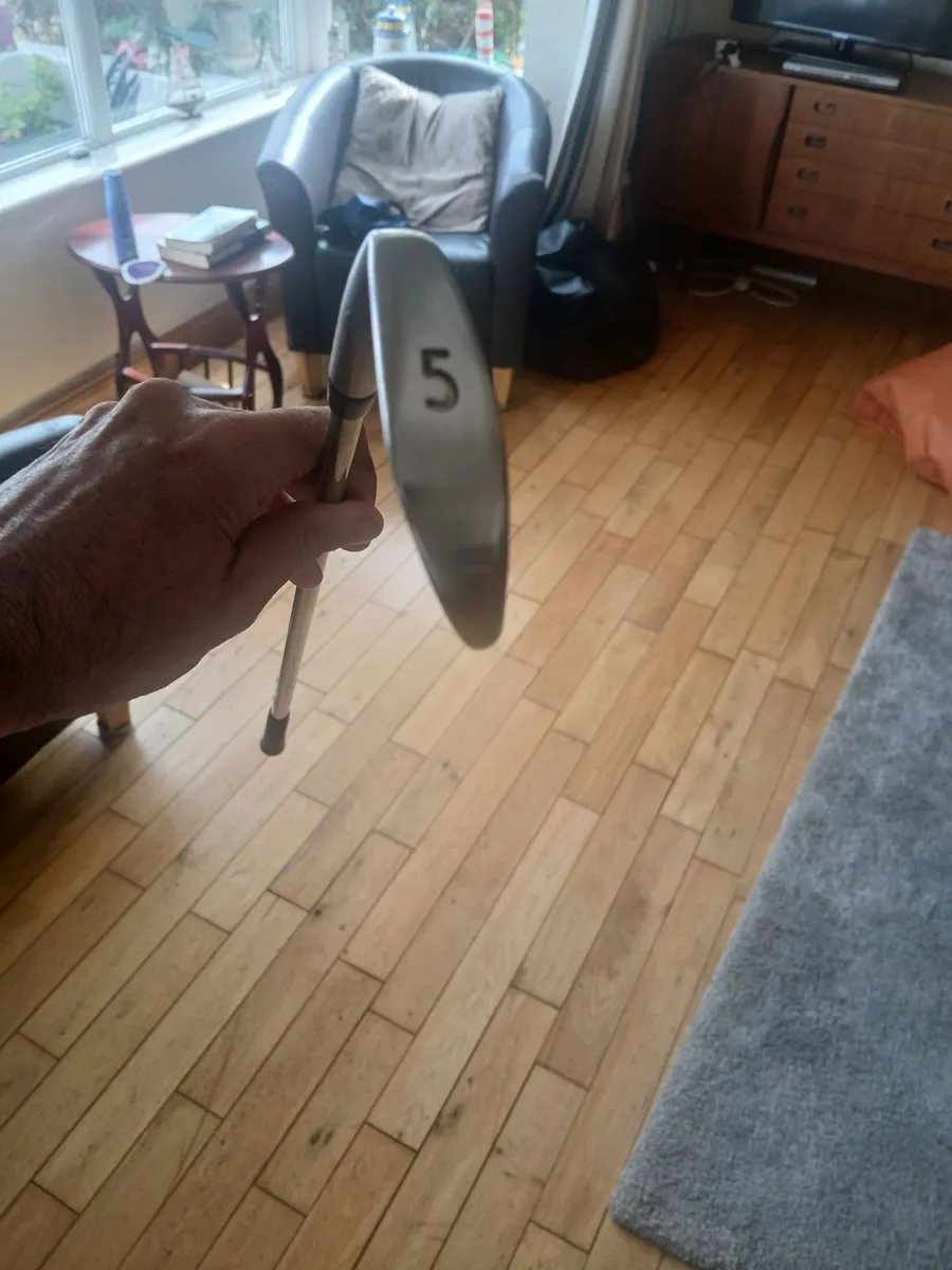 Titleist 620cb irons - Image 1