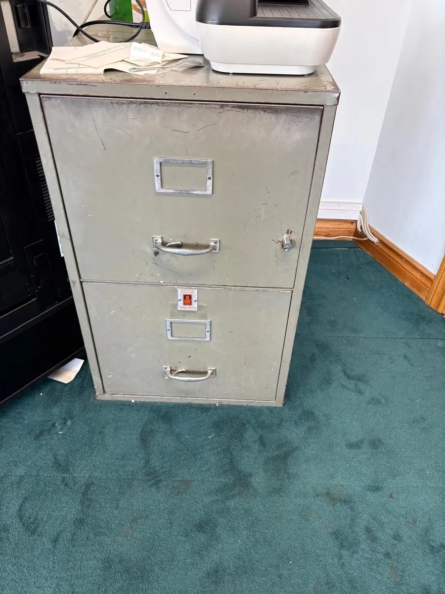 Lockers, Filing Cabinets & Safe - Image 4