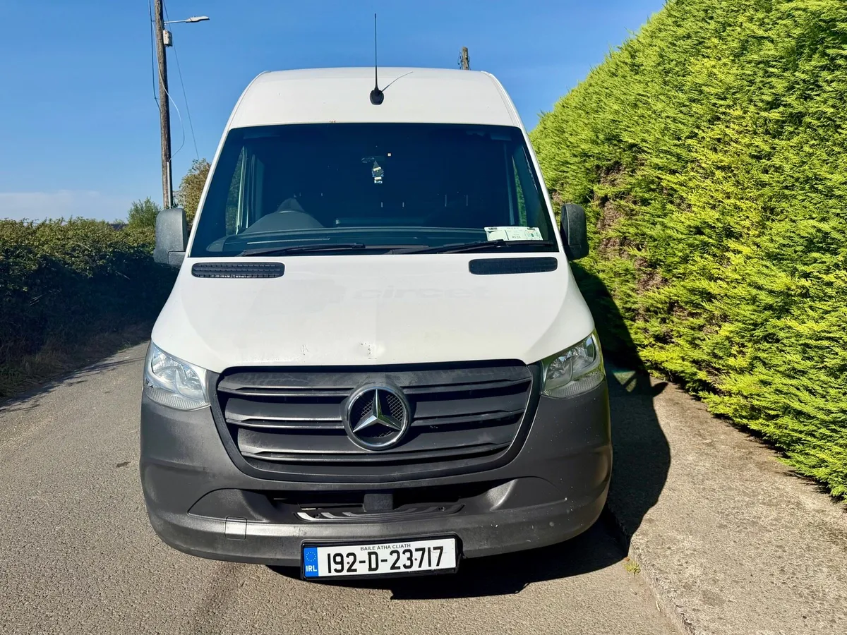 2019 Mercedes Sprinter 314/36 RWD LOW KLMS - Image 3