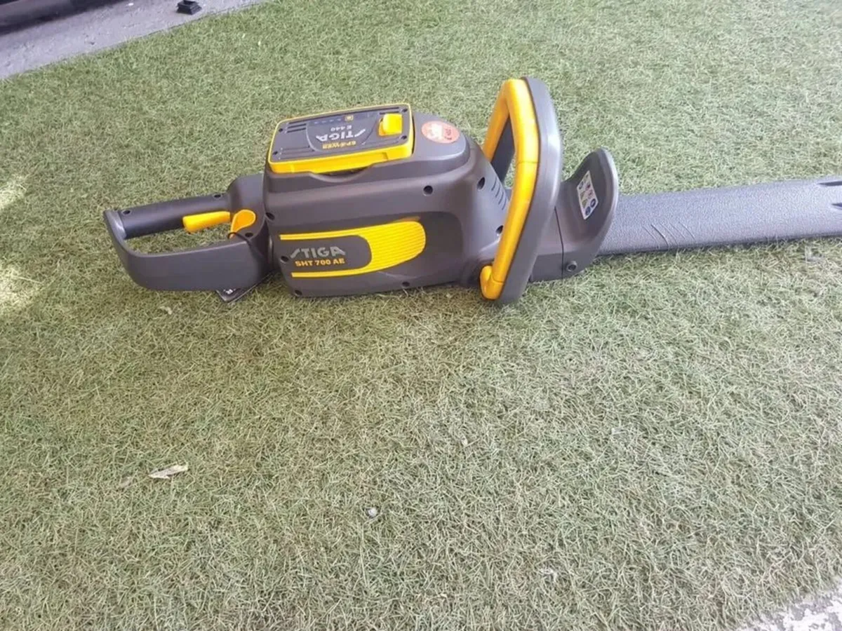HEDGETRIMMER SHT 700 AE KIT - FOR SALE - Image 2