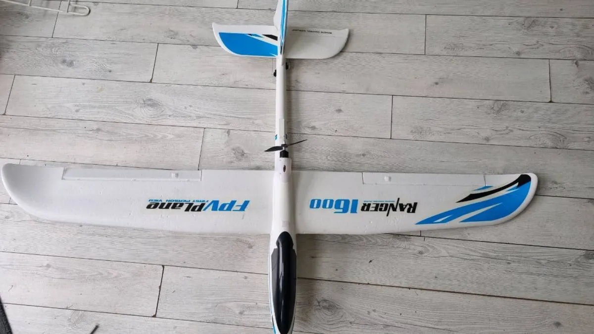 Rc glider 50 minute flight time - Image 1