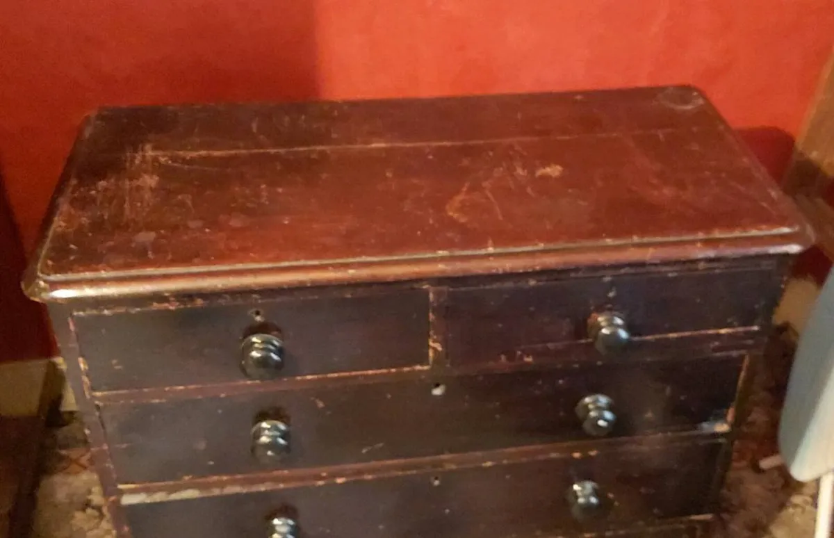 Vintage Distressed Chest of Drawers - Image 2